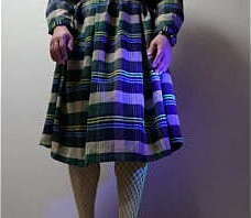 光るストッキング