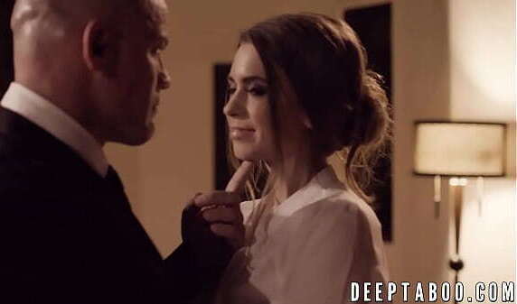 Teen addict Jill Kassidy enjoys hard sinful pounding