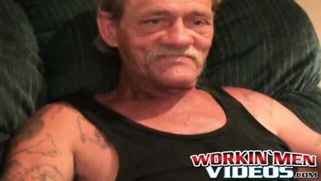 Amateur stud strokes stiff dick shoots load