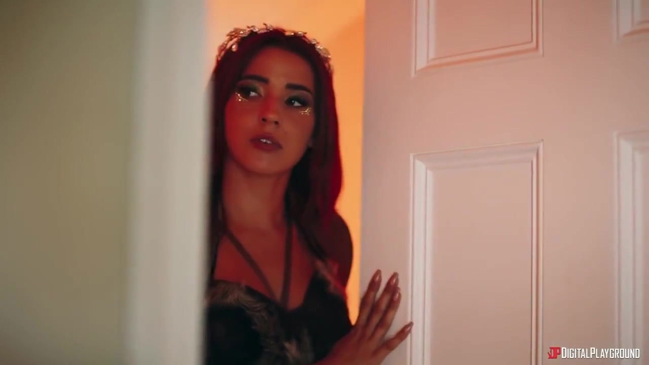 Evermore Olive Glass, Agatha Vega, Sophie Reade