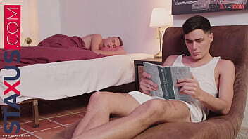 STAXUS boyfriend wakes wanting fuck with