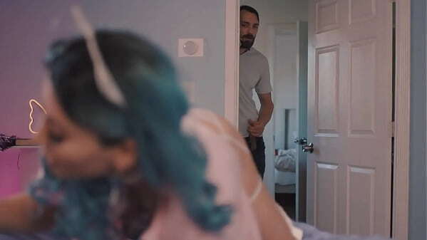 masturbate watching trans stepsister