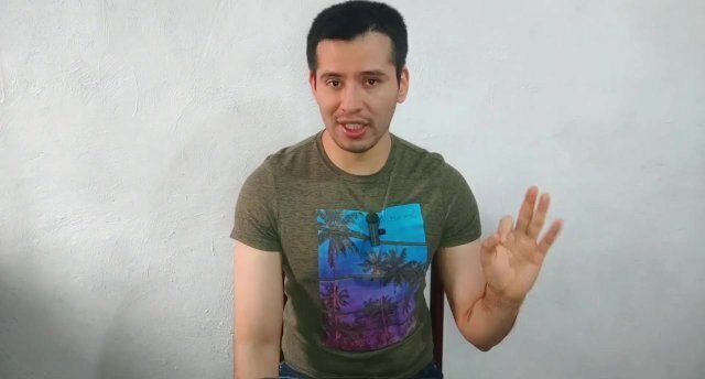 Hombre musculoso albañil vergon 20cm rompe culo ejecutivo bancario cine porno