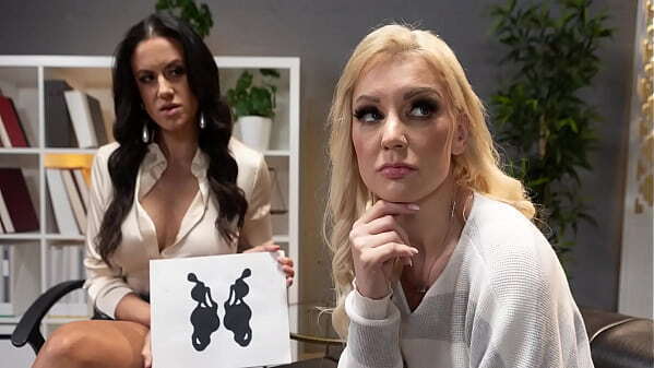 Therapist Performs Lesbian Penny Barber AdultTiming