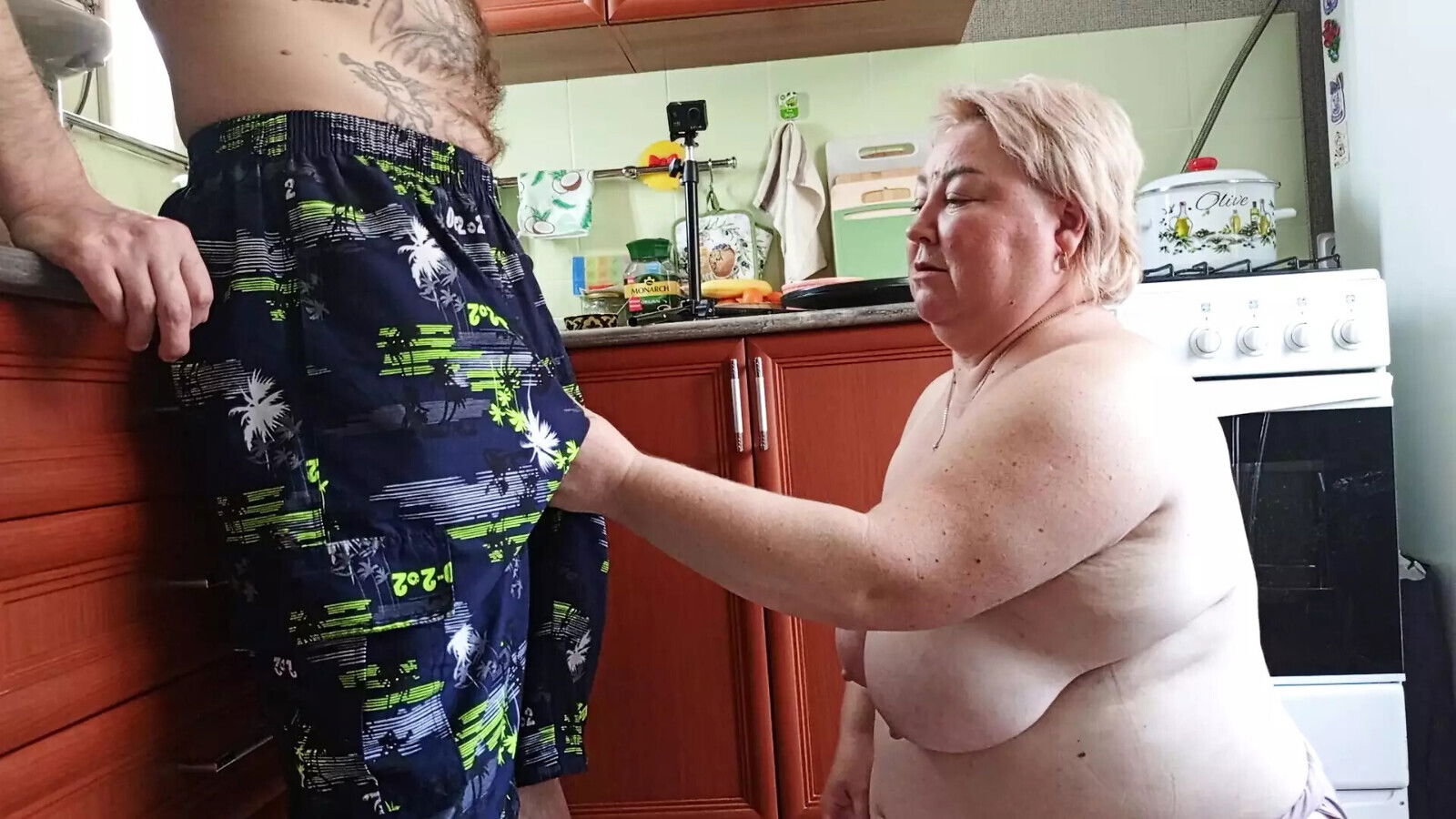 jerk suck stepson's dick portion face