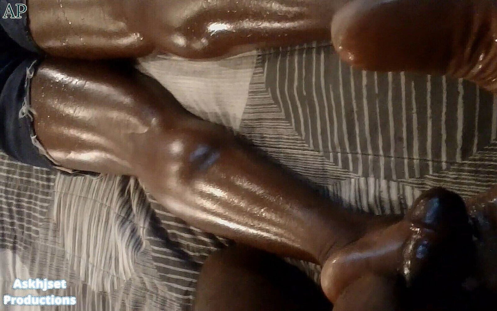 Rubbing Dick Chocolate Mamaz Sole Jerking Till Sole