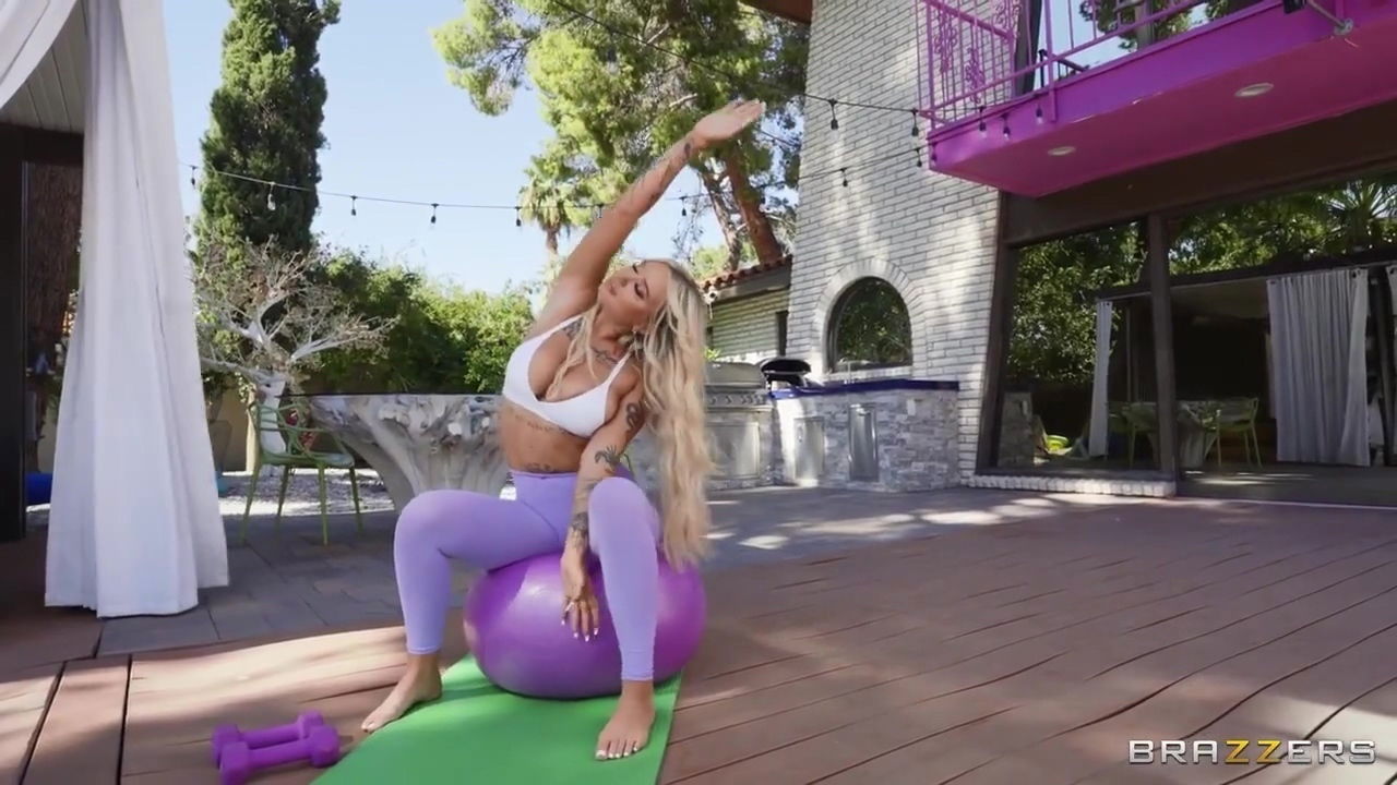 Wifes Sneaky Workout Buddy Jazz Jizzes, Ricky Johnson