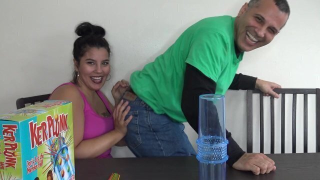 KERPLUNK CHALLENGE LOSER GETS A WEDGIE