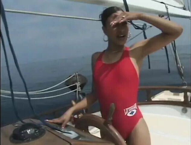 White fucks ebony chick with boat