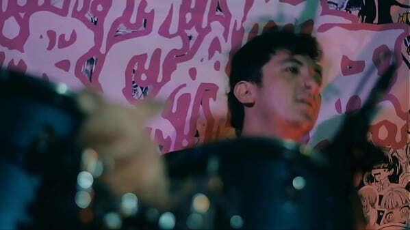 Arcade Defecando Bajada