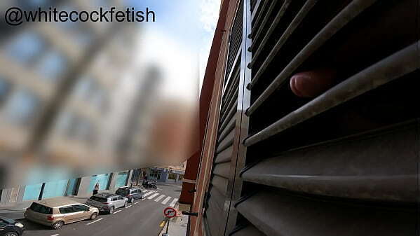 Extreme narcissist makes street people horny sticking window