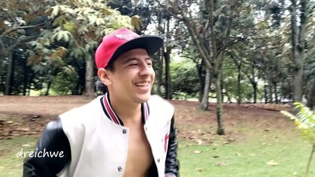 Entrenado como puta parque morbo español