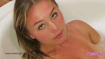 Super Hot Blonde Teen takes a bath