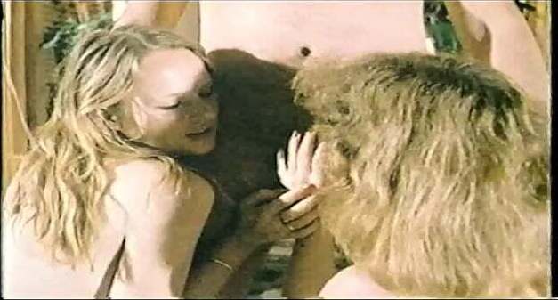 Initiating Young Women (France 1986, Chantal Trobert, Mina Houghe)