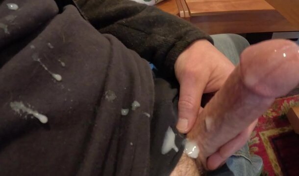 Long Jeans Drenching Cum!