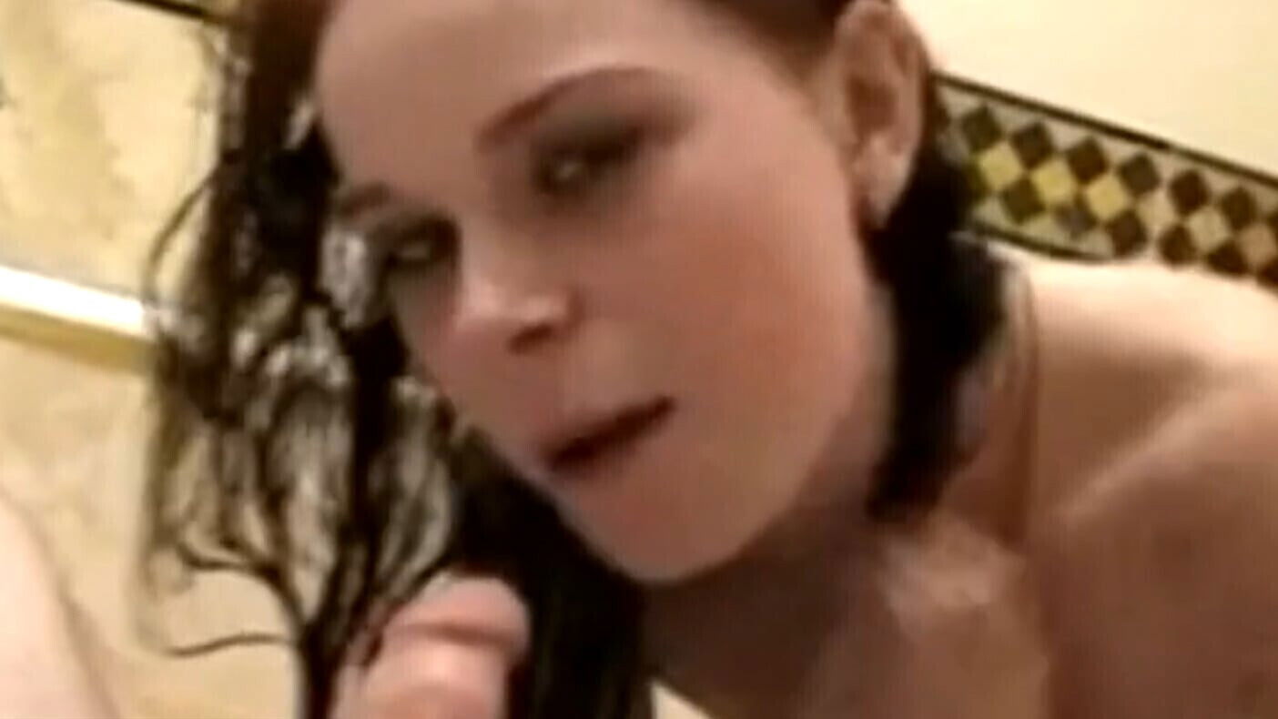 Horny brunette girl deepthroats tiny dick