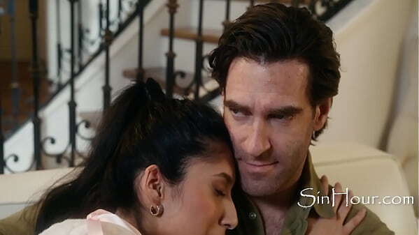 Delivery Rescues Teen &amp_ Becomes Step Only To...