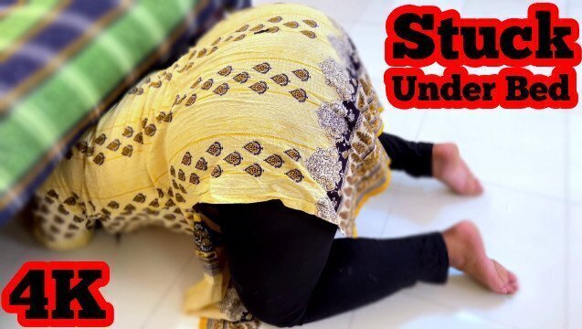 Curvy Stepmom Stuck under إنها تريد ممارسة الجنس الشرجي