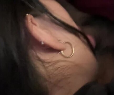 Ahijada(sobrina)me depierta chupada descarga escurre boca antes irnos viaje