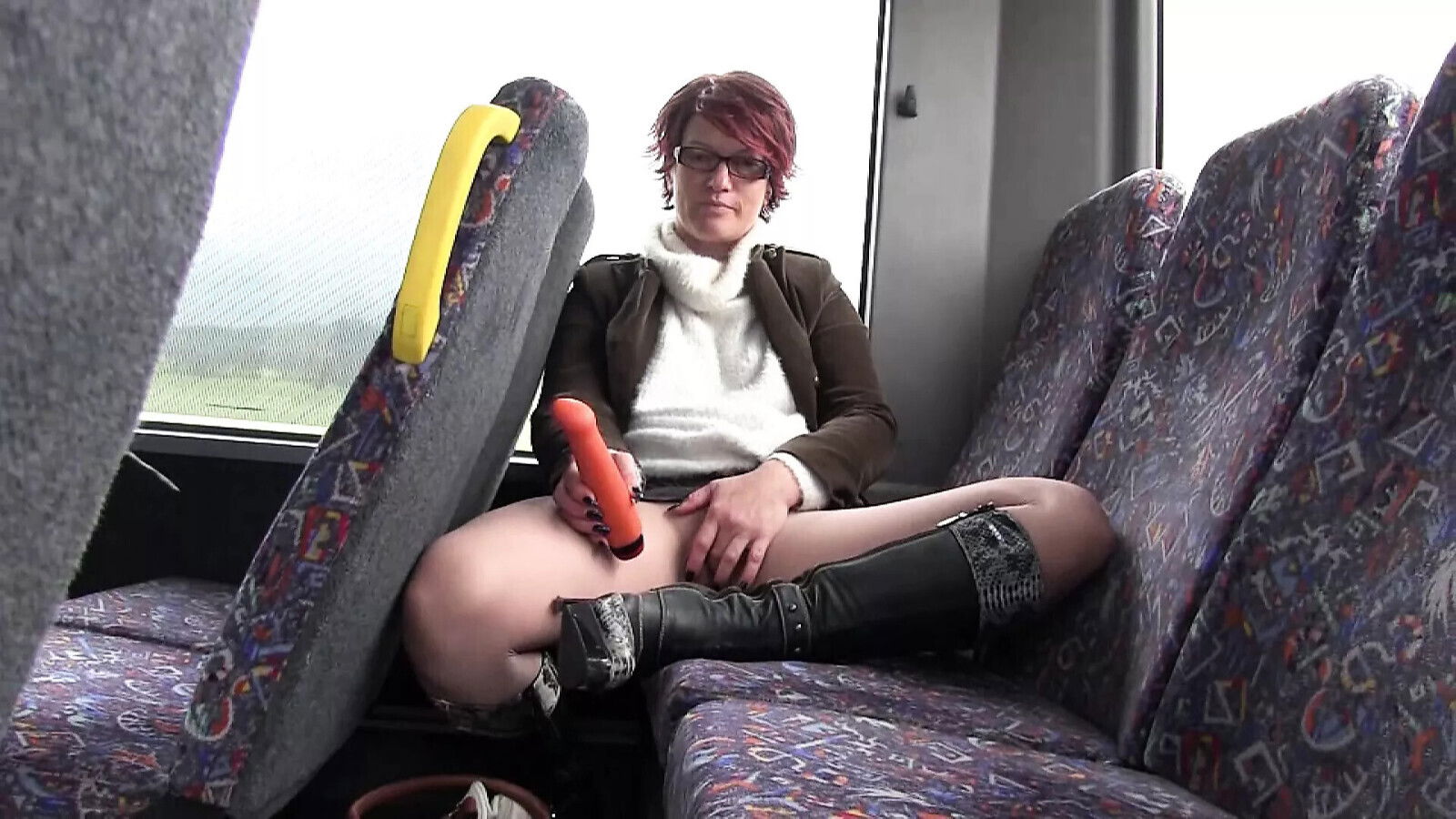 Sylvie Ansbach Public Facial Cumshot