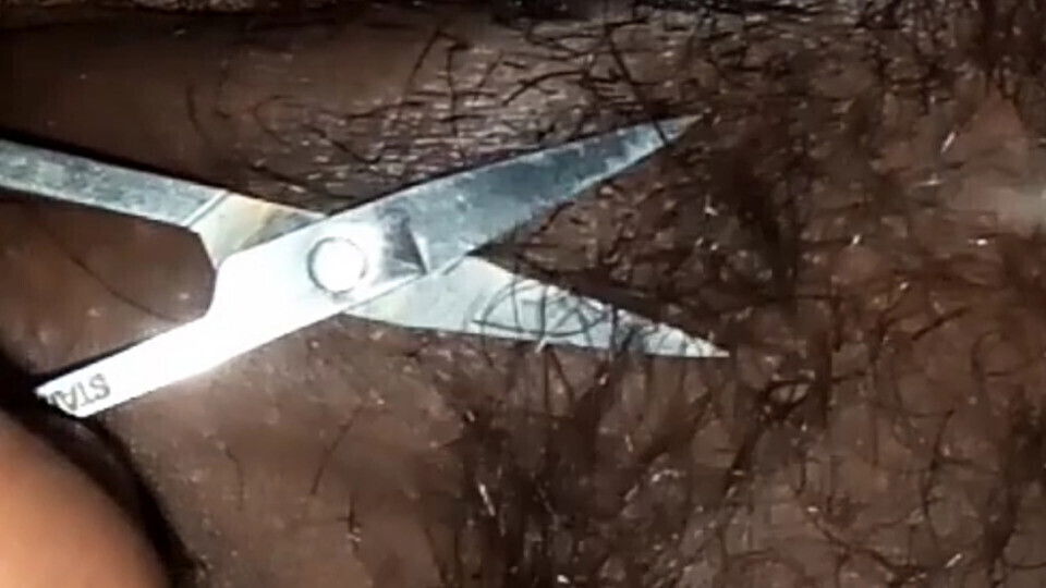 Indian desi clean underarms. hairy Desi cleaning hair around cock.