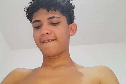 Transando gostosa Milf gozando boca