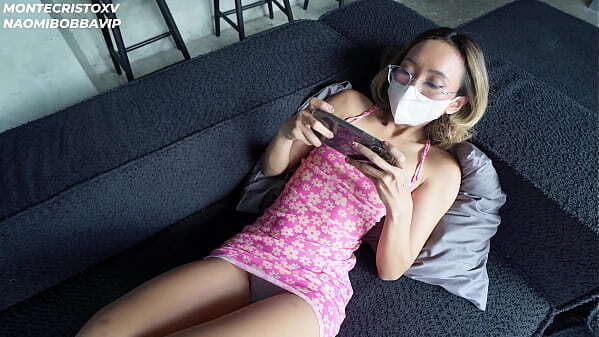 Fucking Asian Step While Ignores Playing Mobile Game