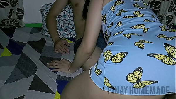 FUCK STEPSISTER MAKES INSIDE PUSSY