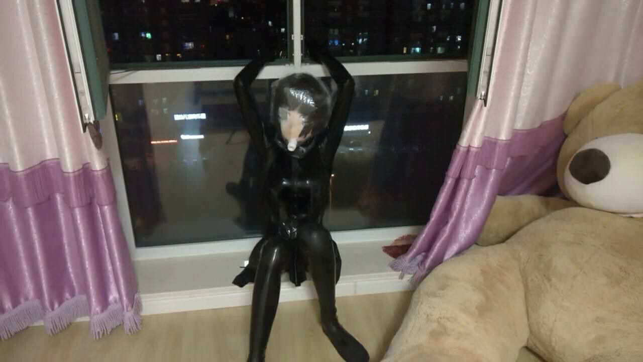 latex kigurumi breathe play