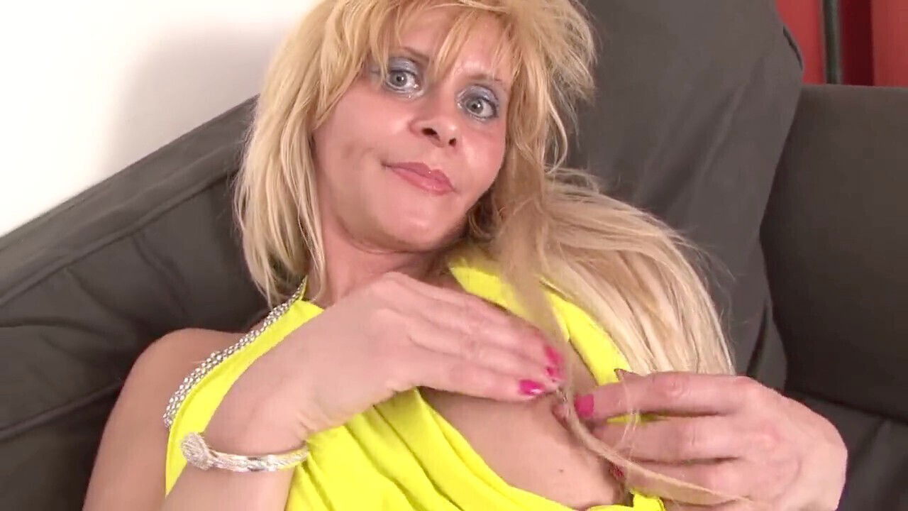 Scarlet enjoys interracial with black