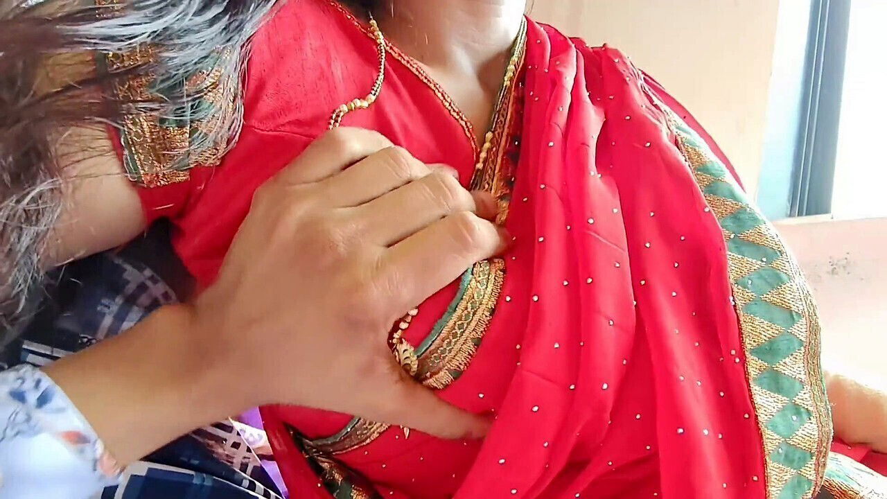 Sexy Indian maid Kanta gets intensely fucked boss