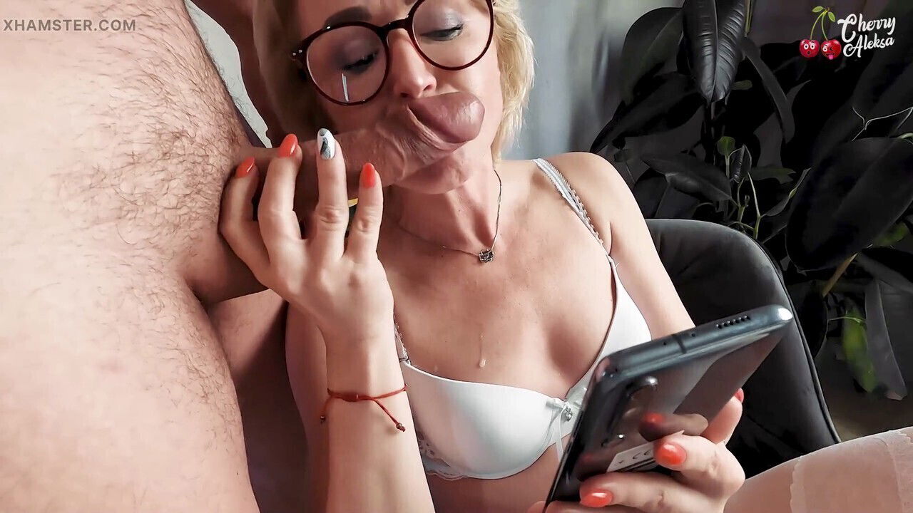 Beautiful wife Cherry Aleksa betrays husband with sexy selfies steamy videos