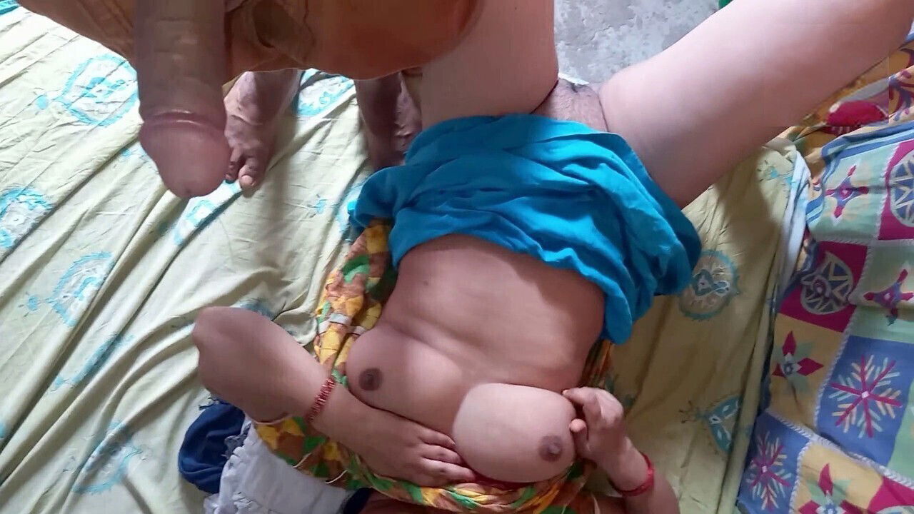 discreetly sneaks stunning bhabhi after steamy encounter!