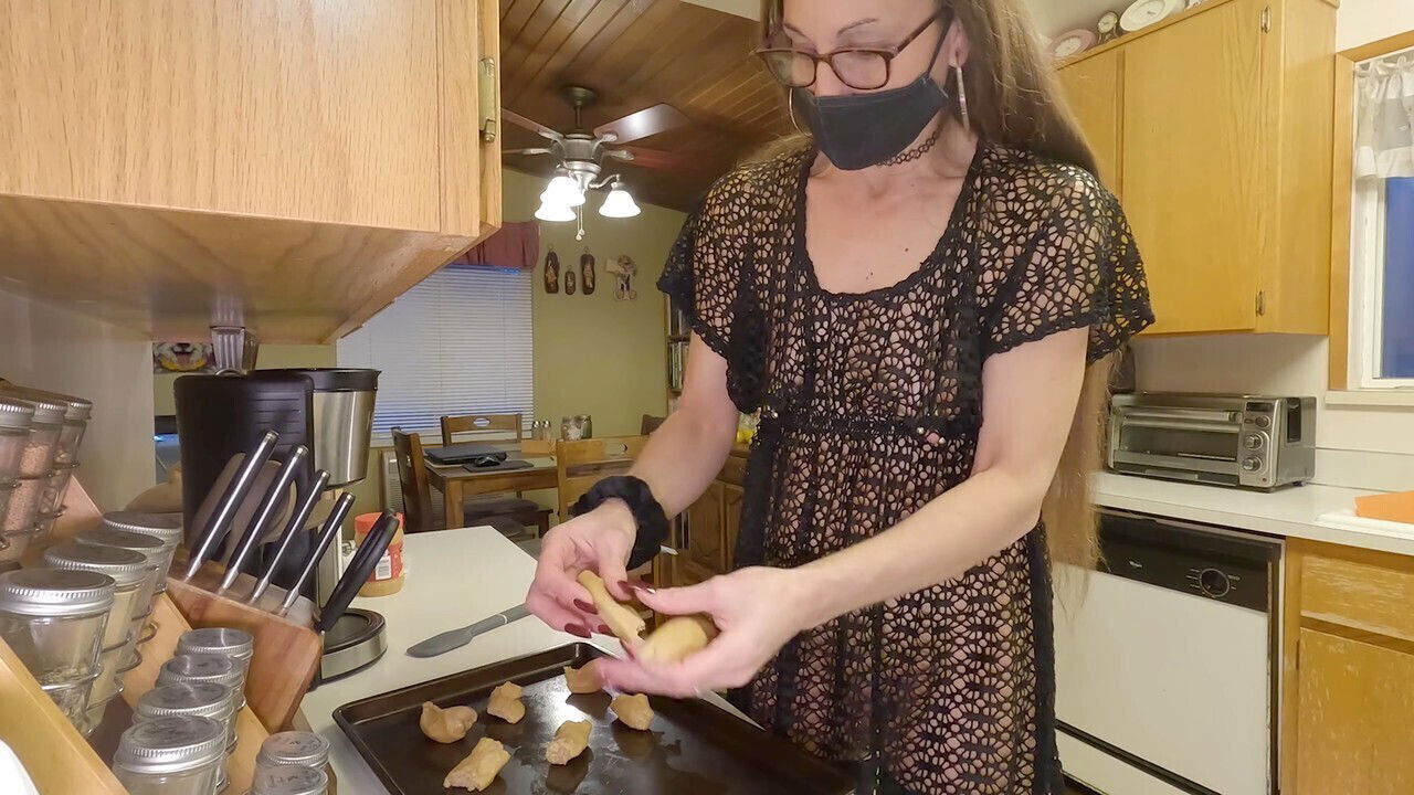 Small floppy tits, long nails, pierced nipples