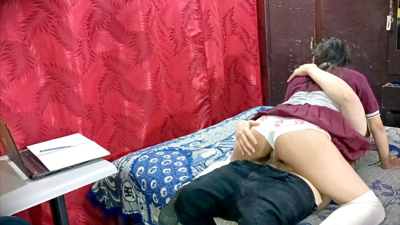 Student enjoys naughty time with teacher: petite brunette schoolgirl gets teased pounded professor's place, real pupil