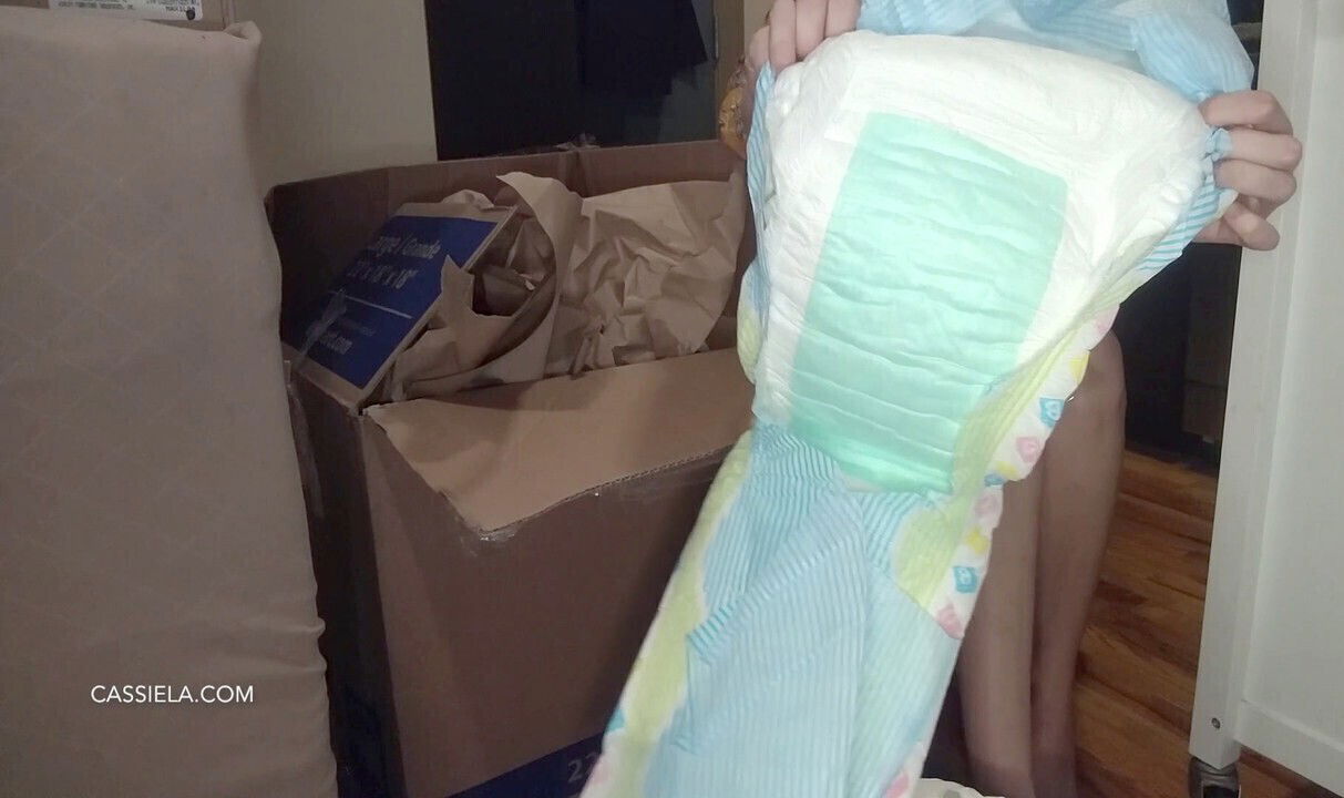 Ginormous, pampers, diaper fetish