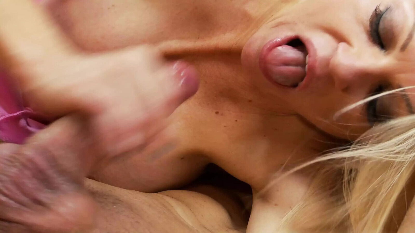 Cindy Behr Knows She's Best Wife There