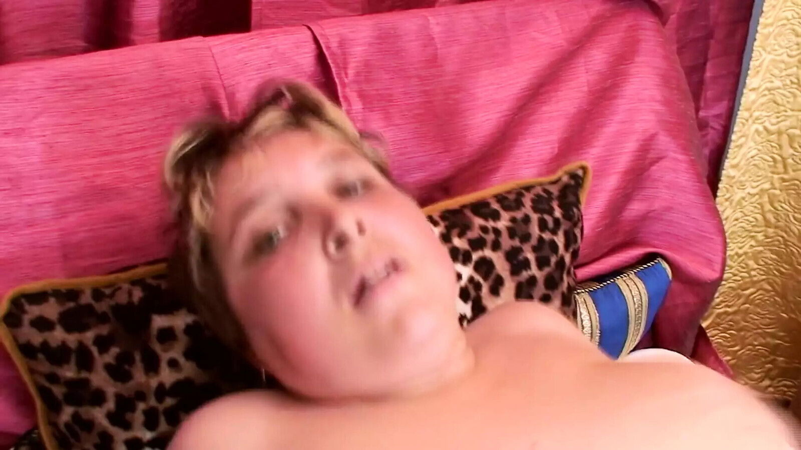 stunning blonde MILF getting load inside mouth