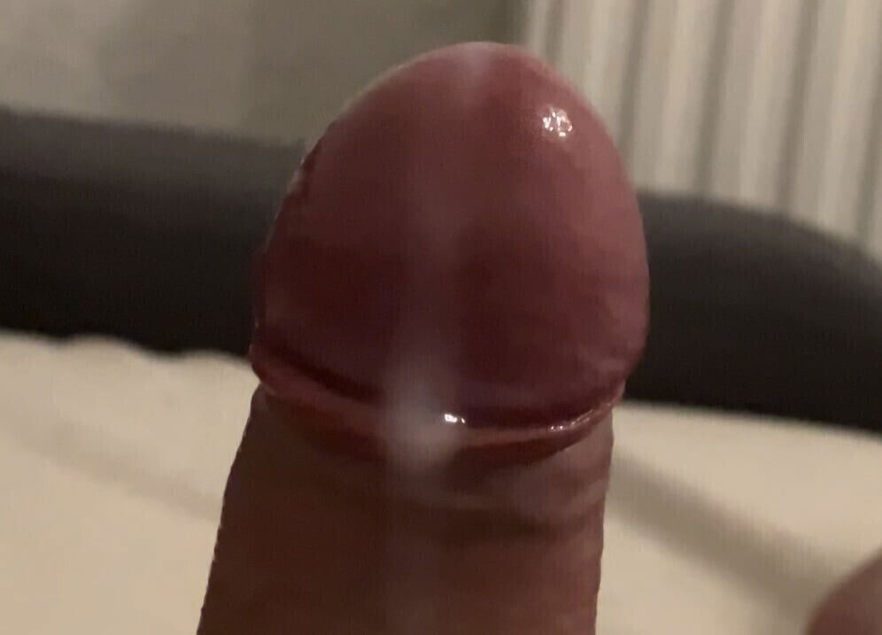 Precum (Uncut)