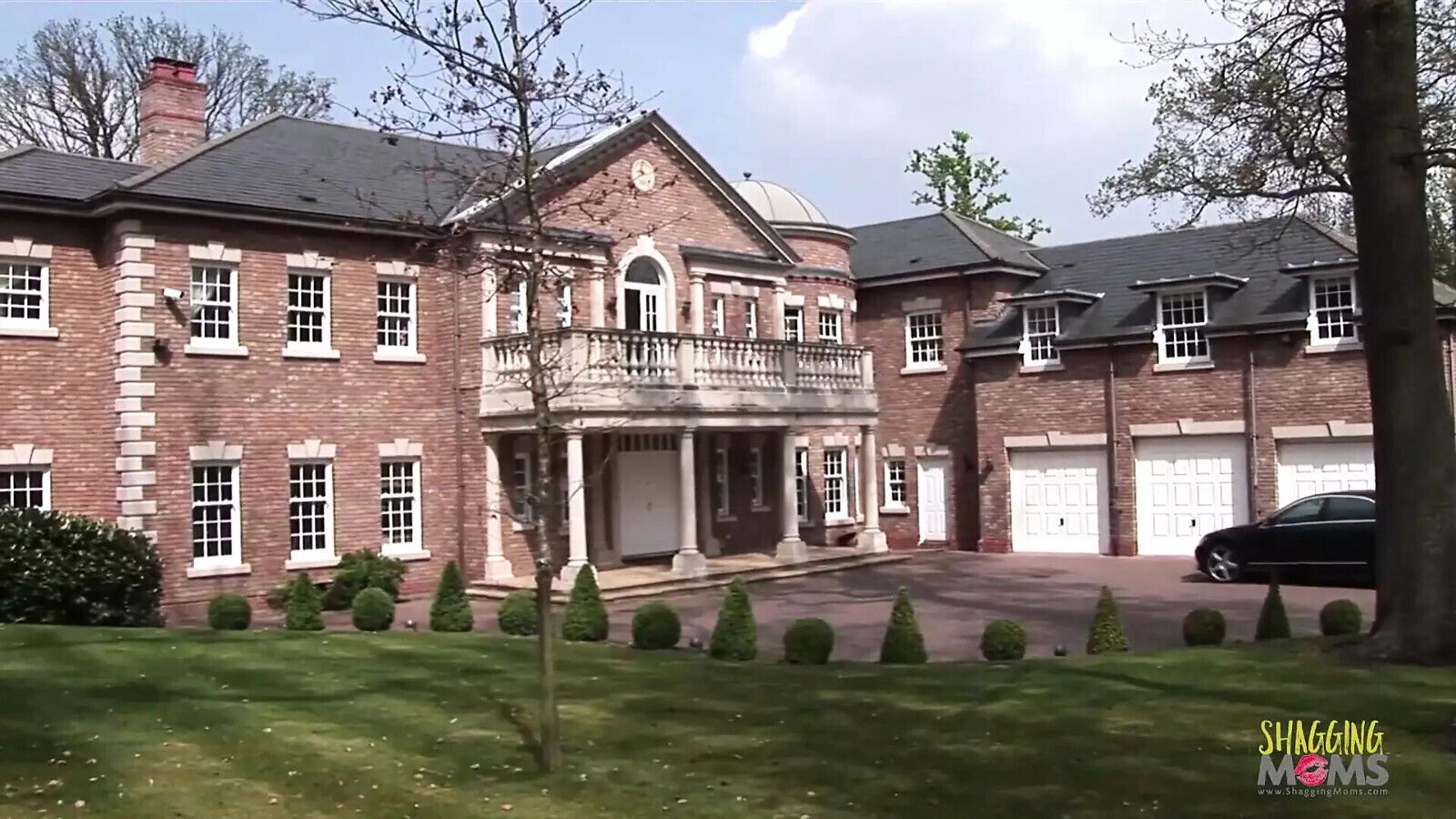 Busty Carmella Bing sucking massive getting hammer with cute blonde milf luxurious mansion