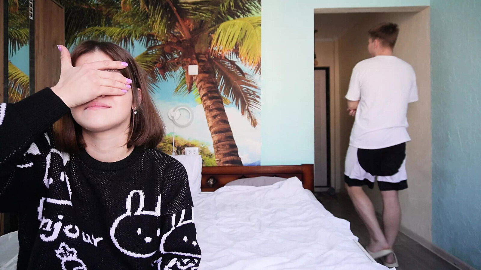 Popular online game turns into between stepbrother stepsister during vlog