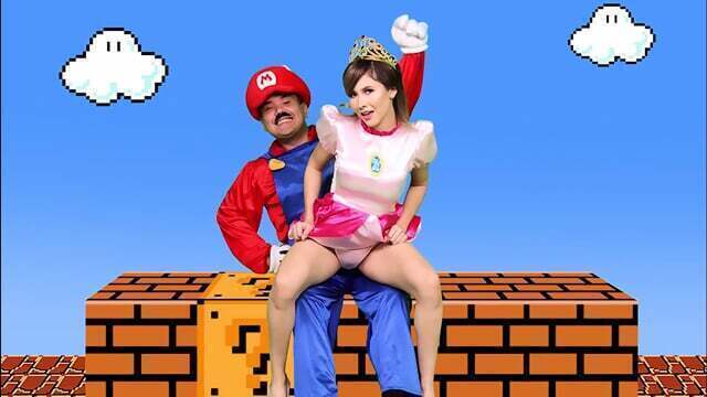 Esmeralda Duarte, Kari Cachonda Mario Bros