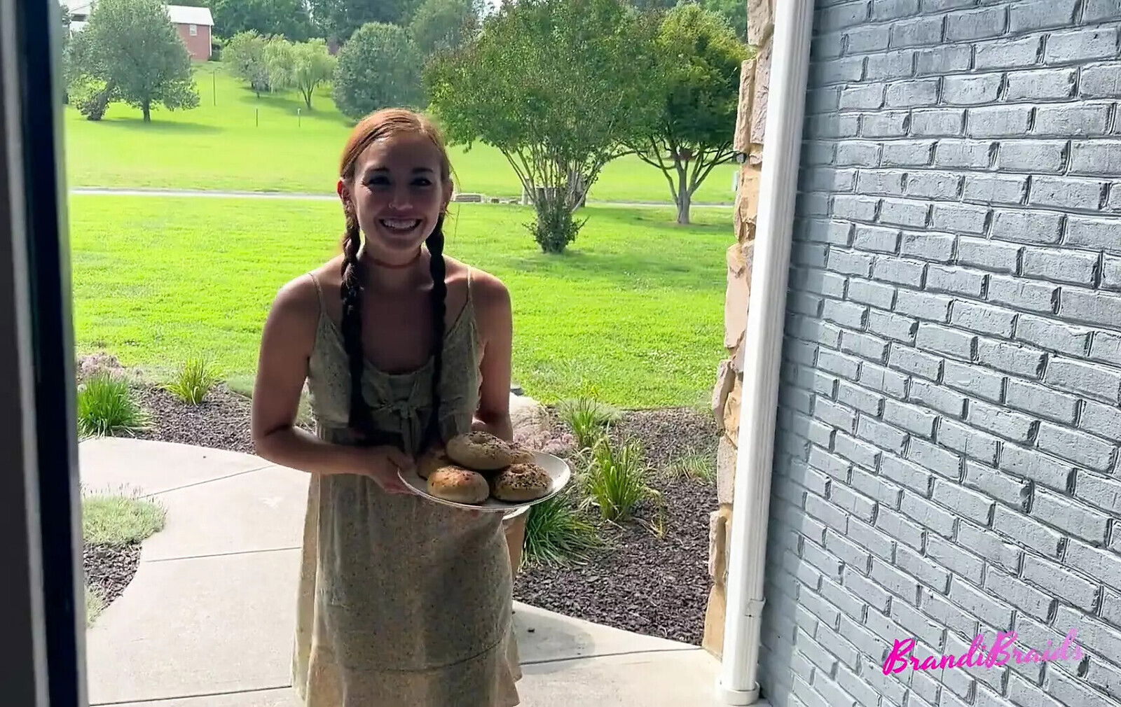 Homewrecker Welcomes Neighborhood