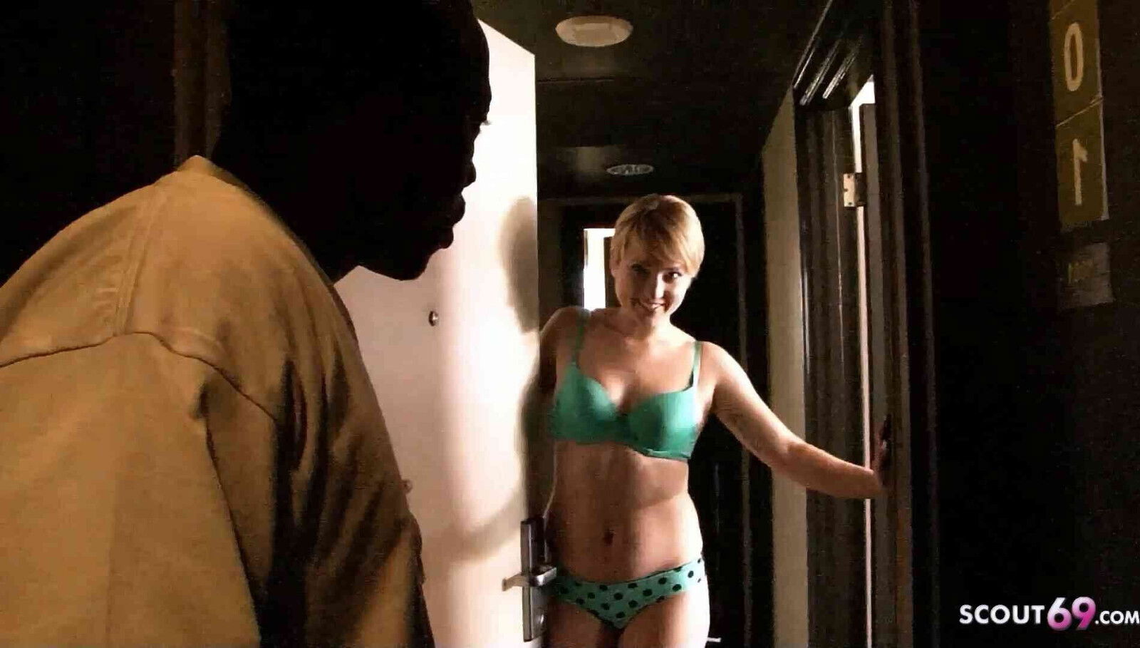 Curvy Short Hair Mature Wife tricked Black next Door Interracial Cheating