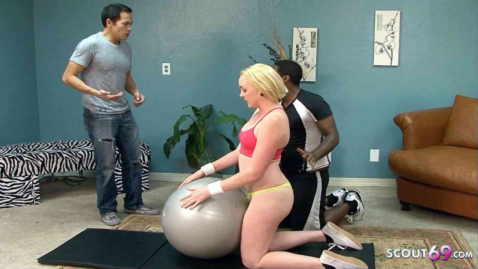 Cuckold husband caught Young Wife Interracial Cheating Fuck have watch