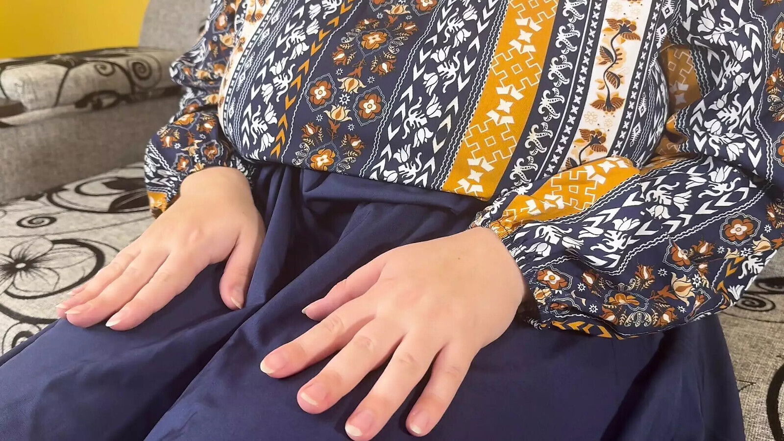 cuckold husband caught right after creampie gangbang with filled pussy! Milky Mari