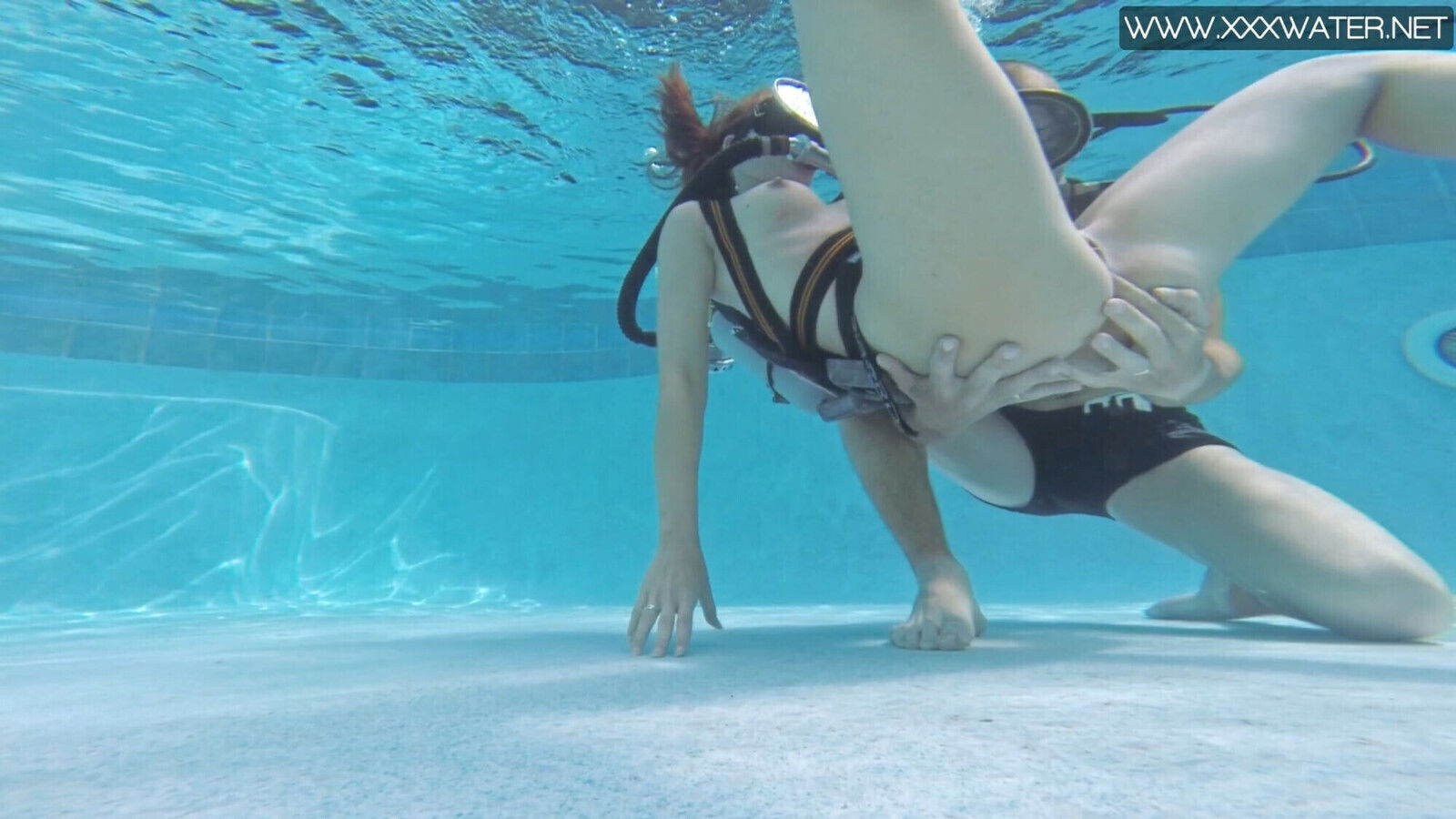 Minnie Manga being fucked pool