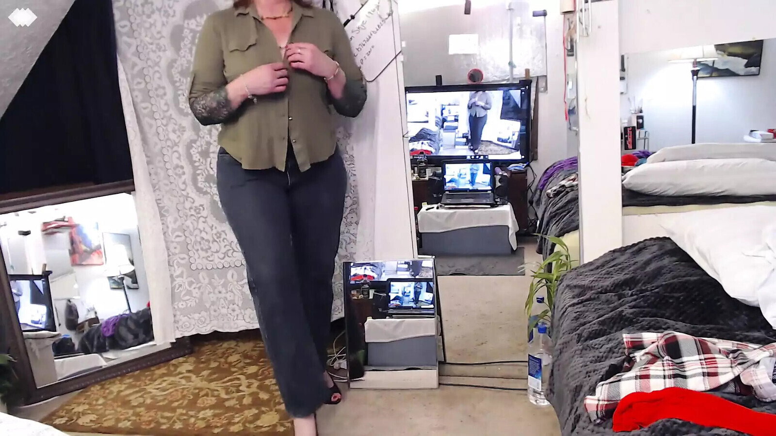 V217 Tight Jeans Juicy Butt with Pretty Underwear Beneath