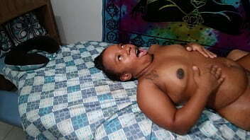 Aventuras Casal Mattos Levamos an&atilde_o pitoco an&atilde_zinha praia massager mini buceta mini cuzinho