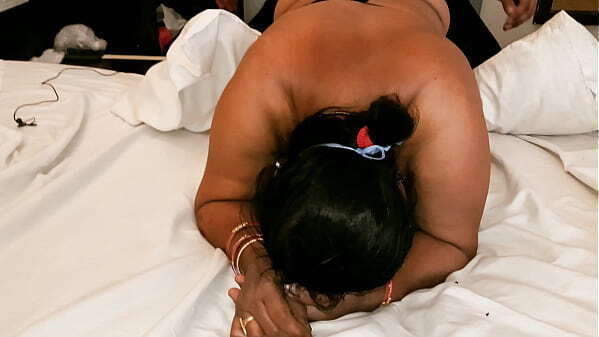 Desi Chubby Indian Aunty Fucked Thief